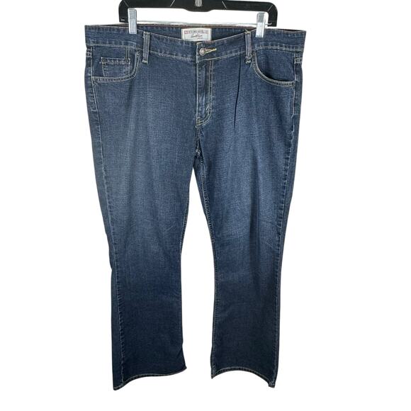 Levi Strauss Signature Medium Wash Stretch Low Rise Boot Cut Jeans Junior's 17 - Picture 1 of 5